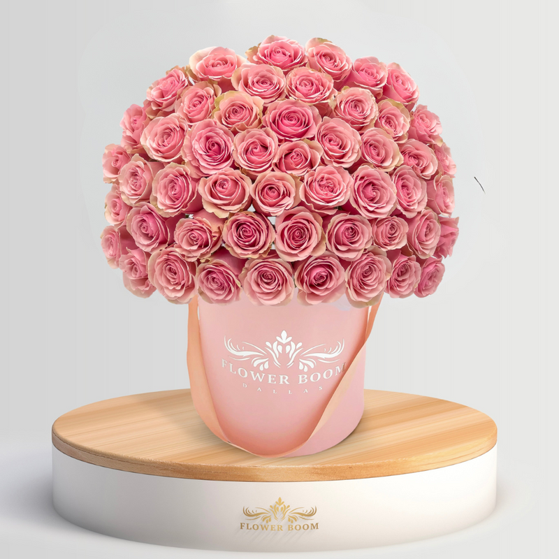 Signature Geraldine Roses In a Box | Flower Box Delivery