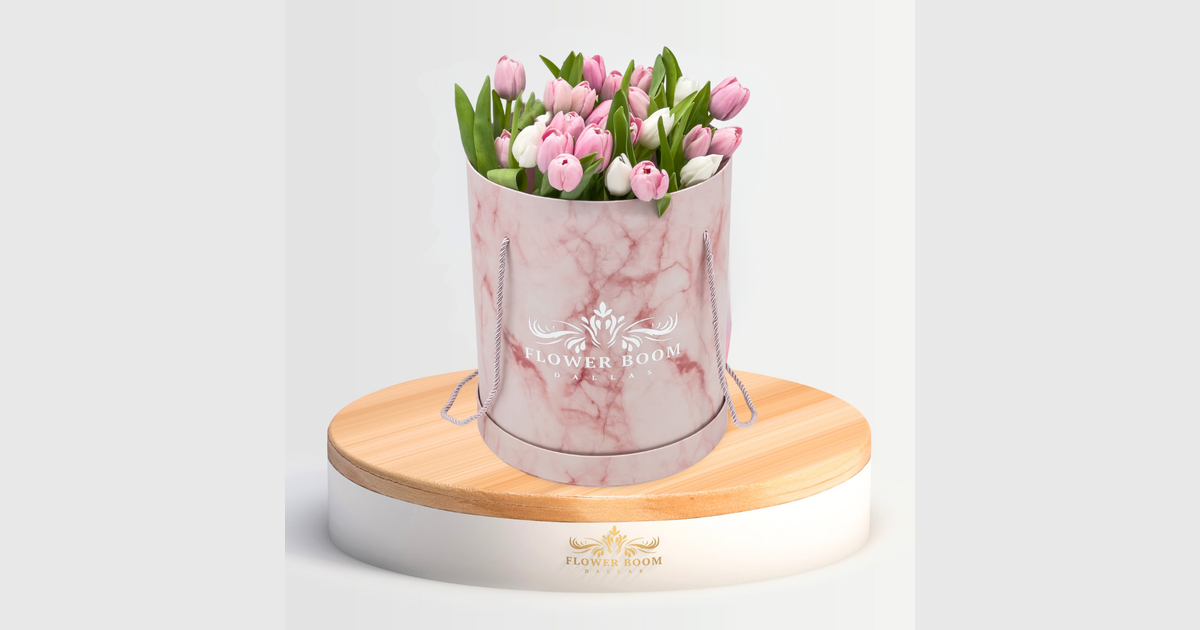 新品未開封　TULIP「LIVE ACT TULIP 1973-1979」BOX light_pink_white_tulips_in_a_p